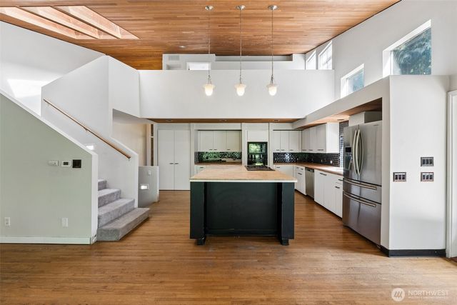 10702 Hill Terrace SW Terrace SW, Lakewood, WA 98498