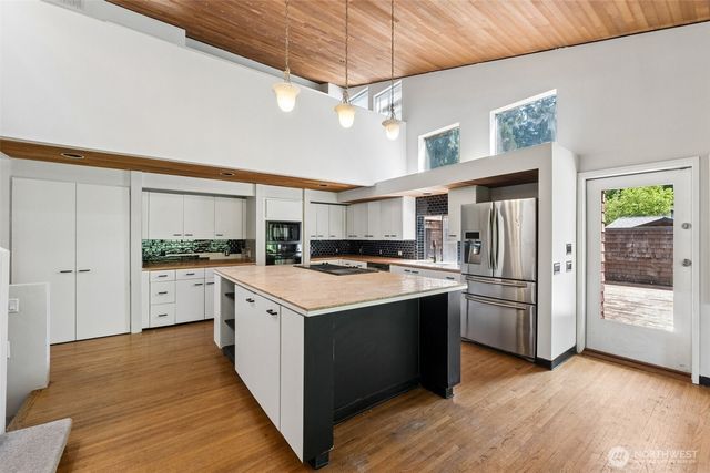 10702 Hill Terrace SW Terrace SW, Lakewood, WA 98498