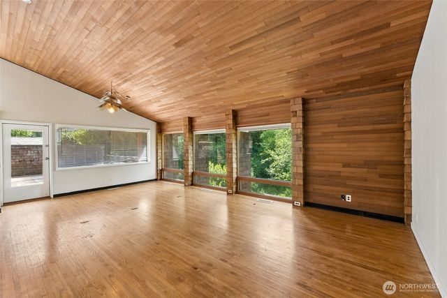 10702 Hill Terrace SW Terrace SW, Lakewood, WA 98498