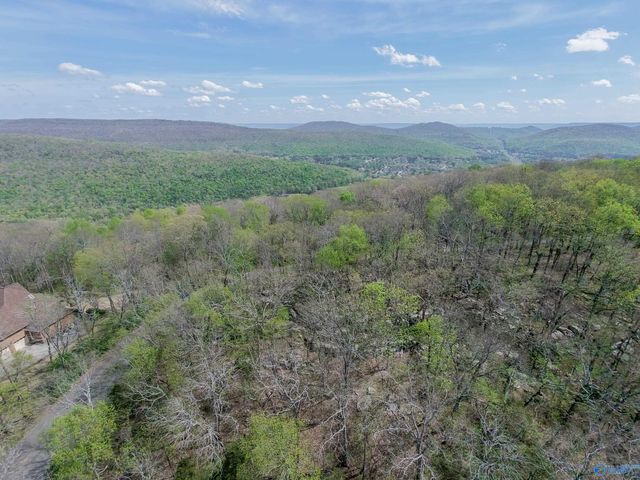 27 Asbury Road SE, Huntsville, AL 35801