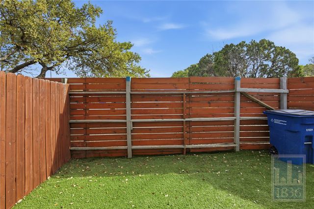 1308 Southport DR D, Austin, TX 78704