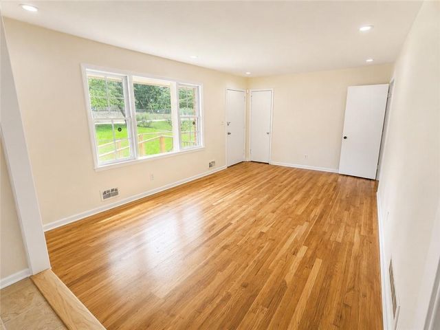 2095 Lilac Lane, Decatur, GA 30032