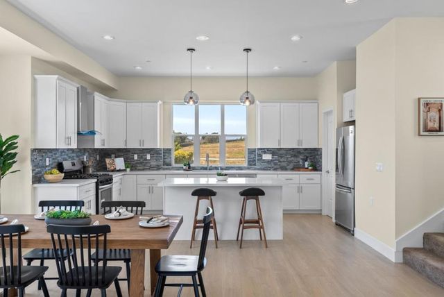 401 San Luis Avenue, Watsonville, CA 95076