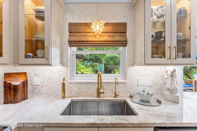 998 Ripley Terrace NE, Palm Bay, FL 32907