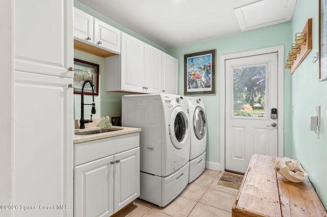 998 Ripley Terrace NE, Palm Bay, FL 32907