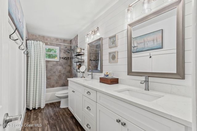 998 Ripley Terrace NE, Palm Bay, FL 32907