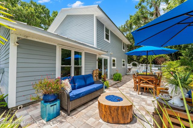 998 Ripley Terrace NE, Palm Bay, FL 32907