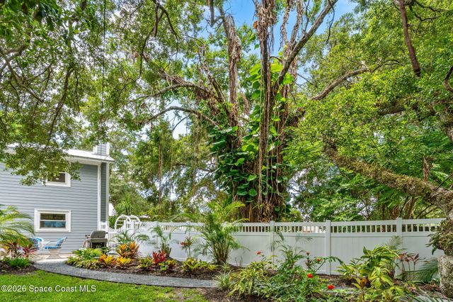 998 Ripley Terrace NE, Palm Bay, FL 32907
