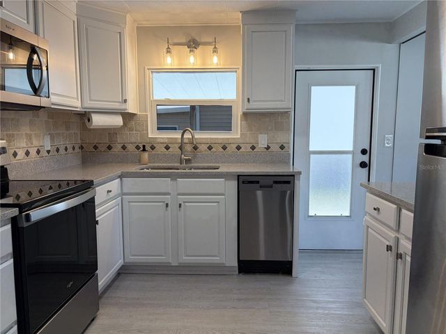 5308 TRI PAR DRIVE, Sarasota, FL 34234