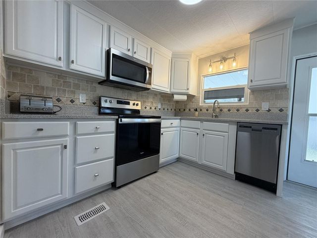 5308 TRI PAR DRIVE, Sarasota, FL 34234