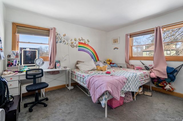 42 Beechwood Park, Poughkeepsie, NY 12601