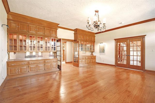 4211 Ridgeline Circle, Norman, OK 73072