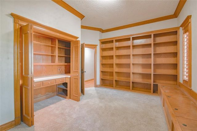 4211 Ridgeline Circle, Norman, OK 73072
