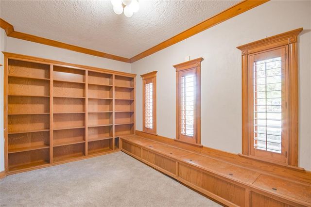 4211 Ridgeline Circle, Norman, OK 73072