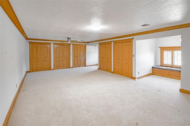 4211 Ridgeline Circle, Norman, OK 73072