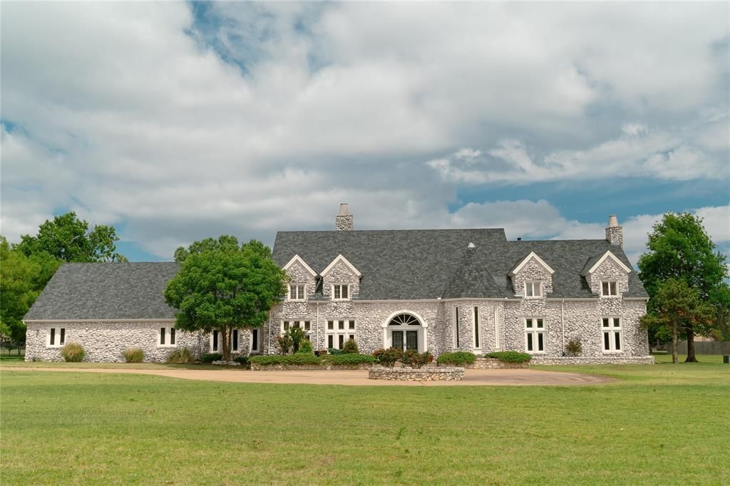 4211 Ridgeline Circle, Norman, OK 73072