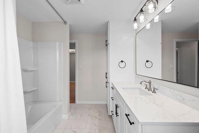 1258 CORNFLOWER COURT, De Pere, WI 54115