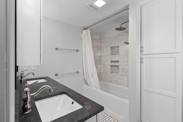 1258 CORNFLOWER COURT, De Pere, WI 54115