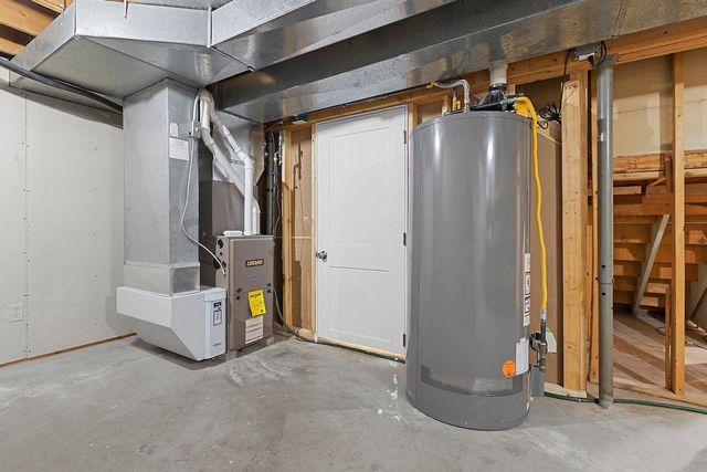 1258 CORNFLOWER COURT, De Pere, WI 54115