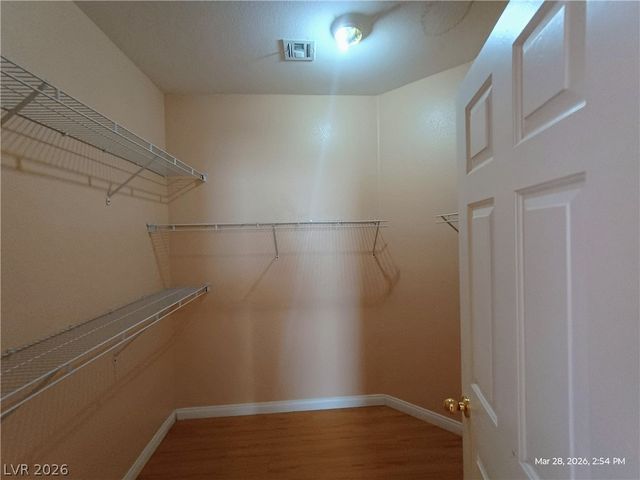 2695 RIMPACIFIC Circle, Las Vegas, NV 89146