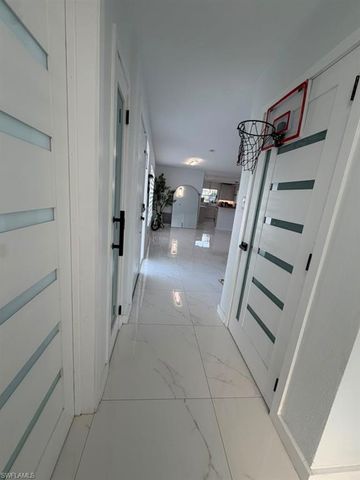 2267 Aldridge AVE, Fort Myers, FL 33907