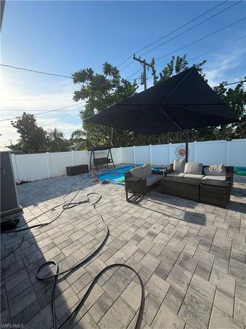 2267 Aldridge AVE, Fort Myers, FL 33907