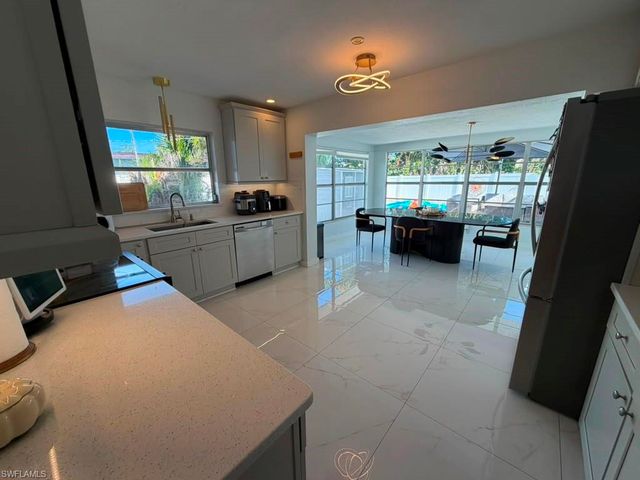 2267 Aldridge AVE, Fort Myers, FL 33907