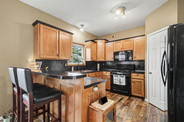 6186 Kingsbury Court, Allendale, MI 49401