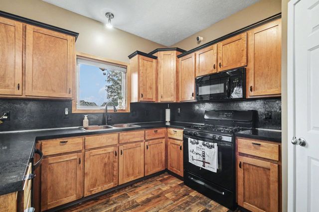 6186 Kingsbury Court, Allendale, MI 49401