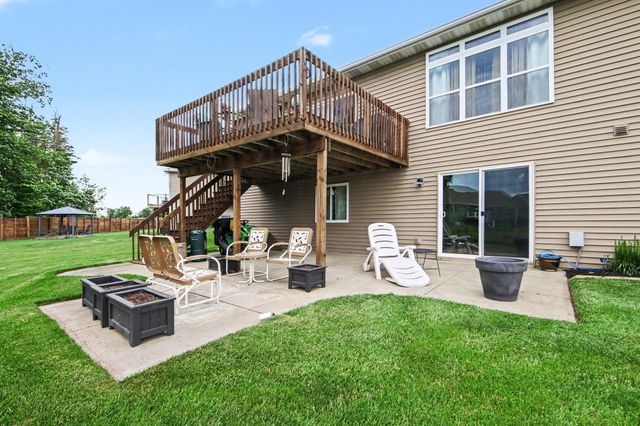 6186 Kingsbury Court, Allendale, MI 49401