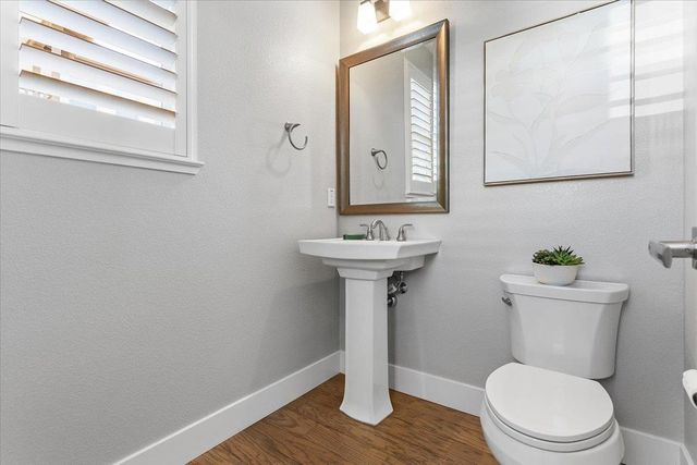 406 Mosley, Alameda, CA 94501