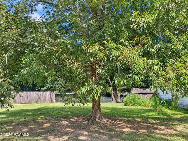 304 Cedar Crest Court, Lafayette, LA 70501