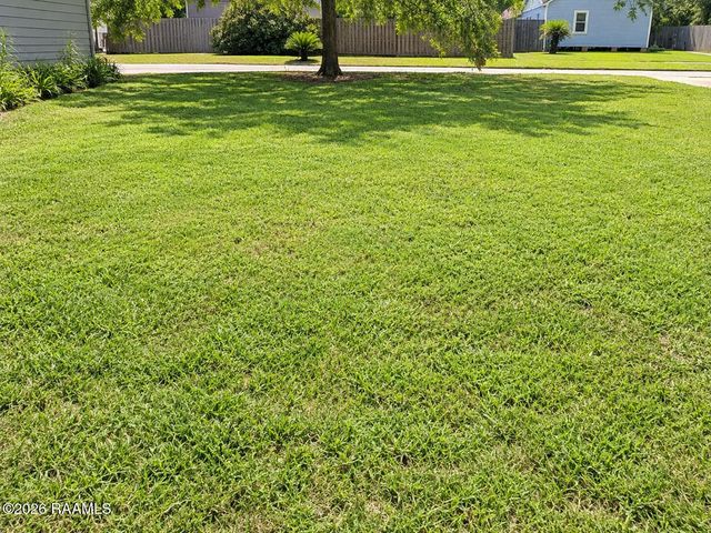 304 Cedar Crest Court, Lafayette, LA 70501