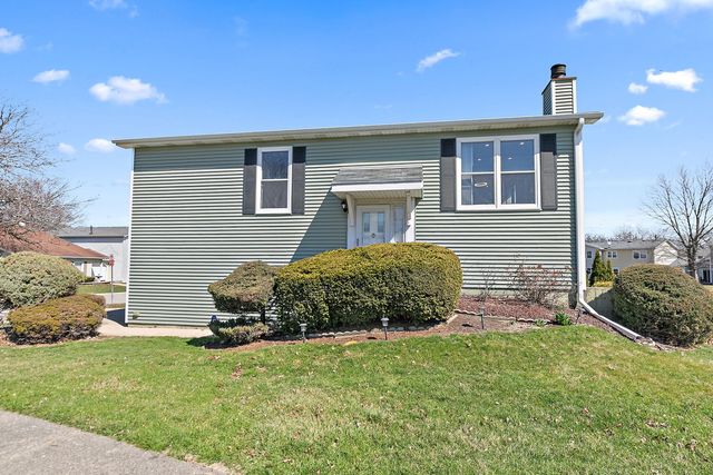 2155 College Drive, Glendale Heights, IL 60139