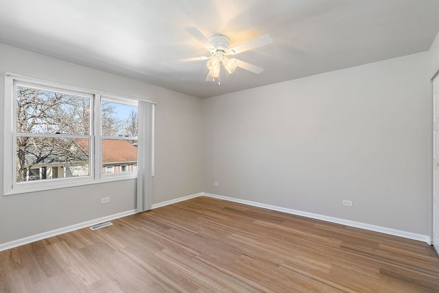 2155 College Drive, Glendale Heights, IL 60139