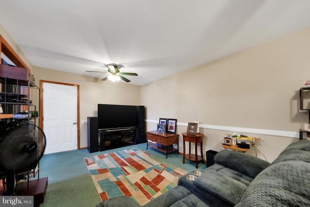 3603 SQUIRREL HILL CT, Wilmington, DE 19808