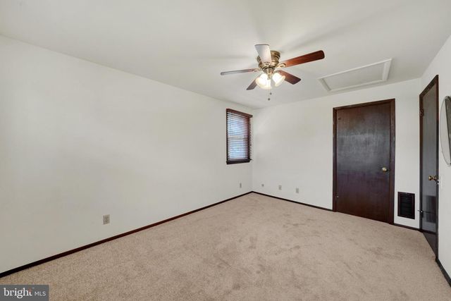3603 SQUIRREL HILL CT, Wilmington, DE 19808
