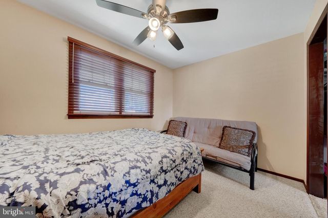 3603 SQUIRREL HILL CT, Wilmington, DE 19808