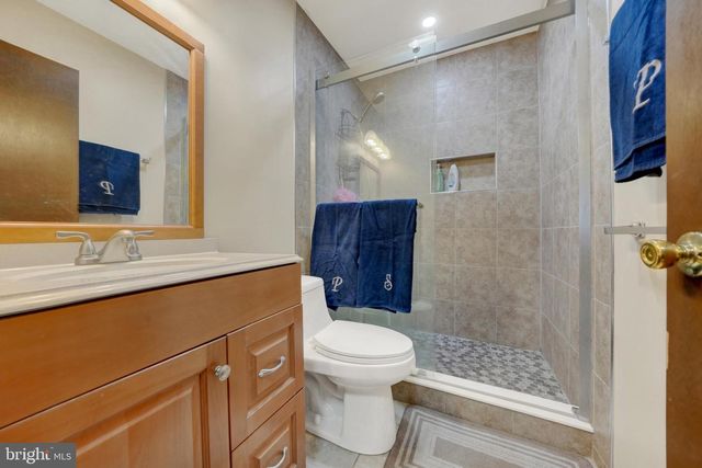 3603 SQUIRREL HILL CT, Wilmington, DE 19808