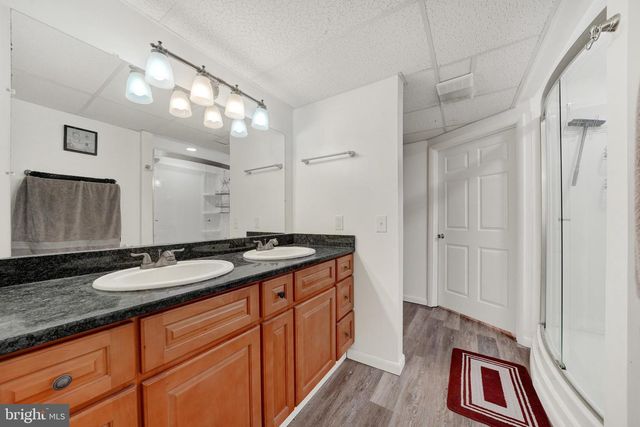 3603 SQUIRREL HILL CT, Wilmington, DE 19808