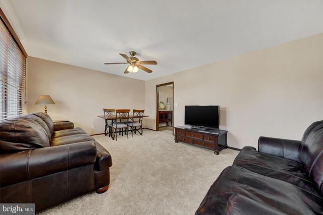 3603 SQUIRREL HILL CT, Wilmington, DE 19808