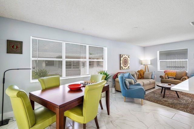 517 SW 18th Street, Boynton Beach, FL 33426