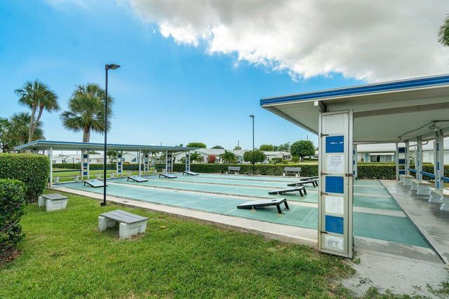 517 SW 18th Street, Boynton Beach, FL 33426
