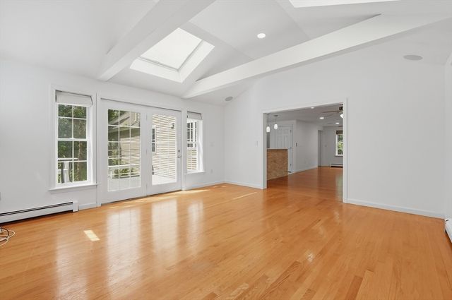 700 Main.St, Wareham, MA 02571