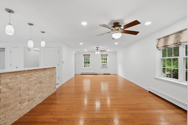 700 Main.St, Wareham, MA 02571