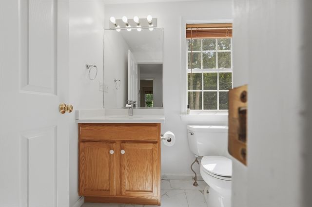 700 Main.St, Wareham, MA 02571
