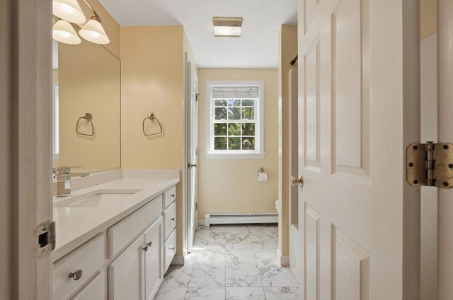 700 Main.St, Wareham, MA 02571