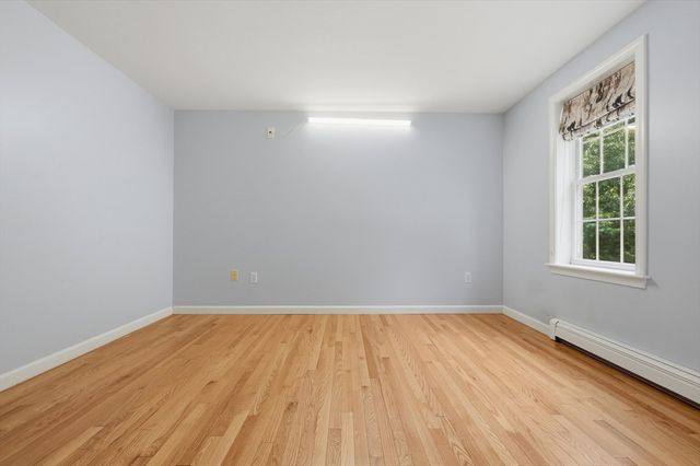 700 Main.St, Wareham, MA 02571