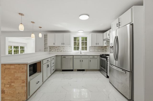 700 Main.St, Wareham, MA 02571