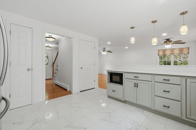 700 Main.St, Wareham, MA 02571